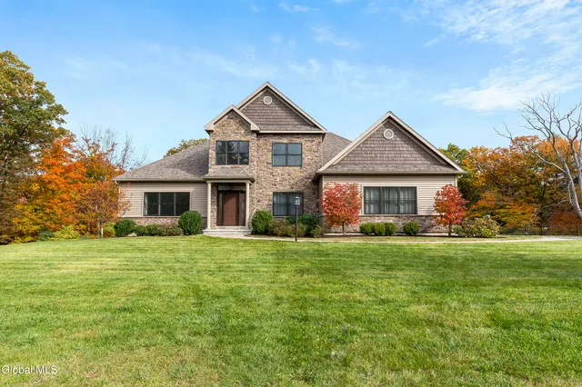 $1,499,995 | 11 Gabby Court, Colonie, NY 12309