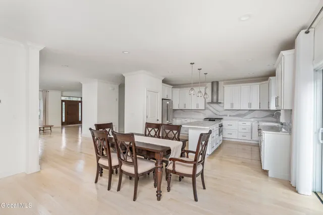 $1,499,995 | 11 Gabby Court, Colonie, NY 12309