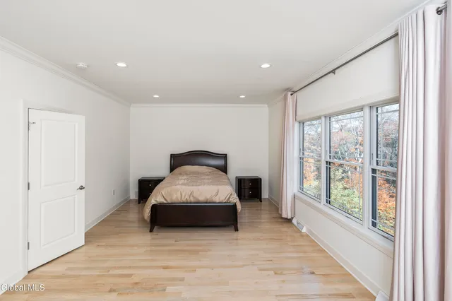 $1,499,995 | 11 Gabby Court, Colonie, NY 12309