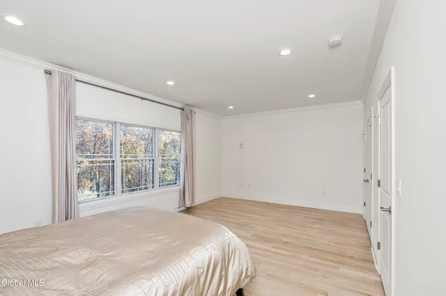 $1,499,995 | 11 Gabby Court, Colonie, NY 12309