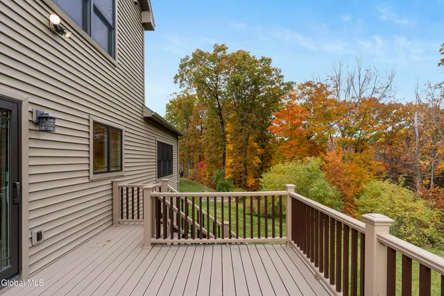 $1,499,995 | 11 Gabby Court, Colonie, NY 12309