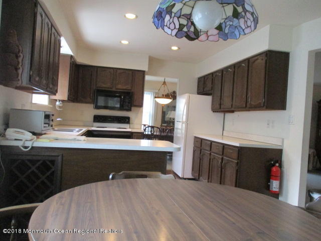7 Meadowbrook Road Brick, NJ 08723 - Photo 15 of 35 IMG_4444