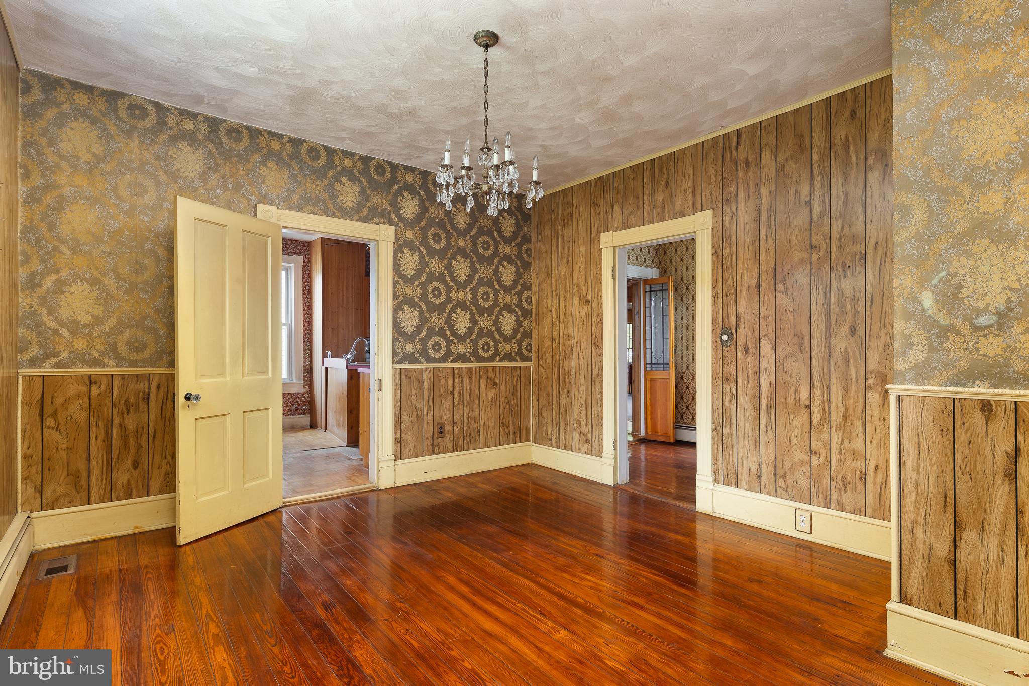 8901 Center Street Manassas, VA 20110 - Photo 31 of 47