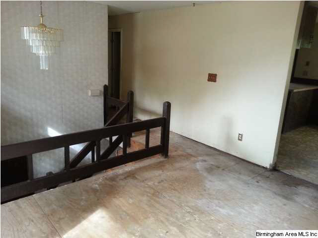 1057 Cardinal Circle Bessemer, AL 35023 - Photo 9 of 29