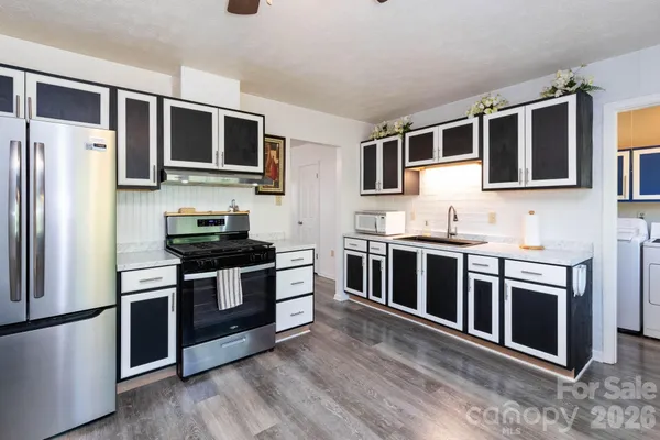 $350,000 | 30 Compton Drive, Asheville, NC 28806