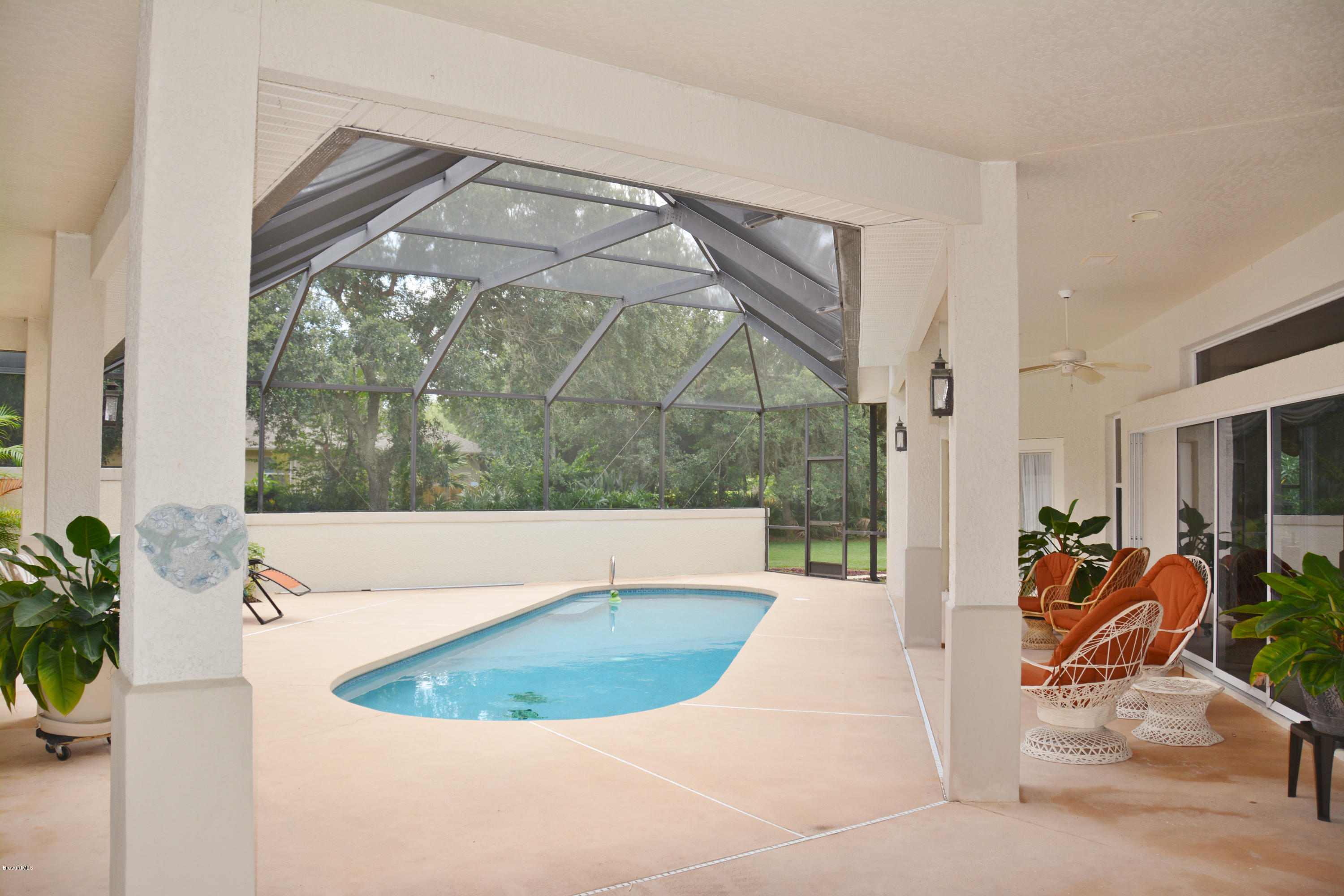4262 Turtle Mound Road Melbourne, FL 32934 - Photo 3 of 35 Pool & courtyard