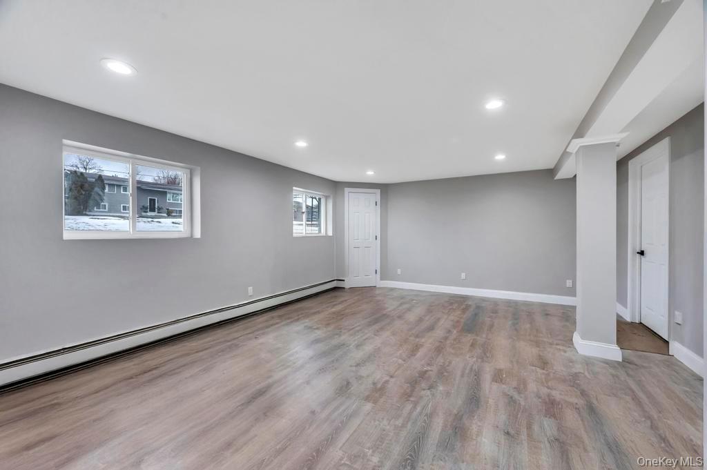 191 Ridge Road Wheatley Heights, NY 11798 - Photo 19 of 26