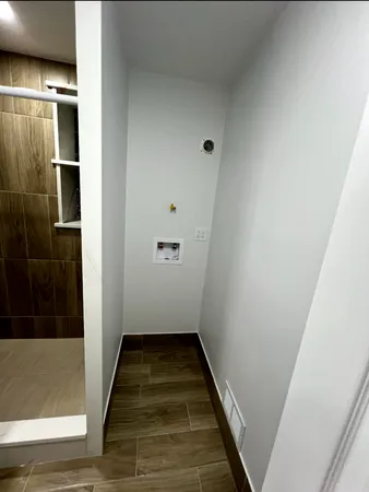 $1,800 | 7220 South East End Avenue, Chicago, IL 60649