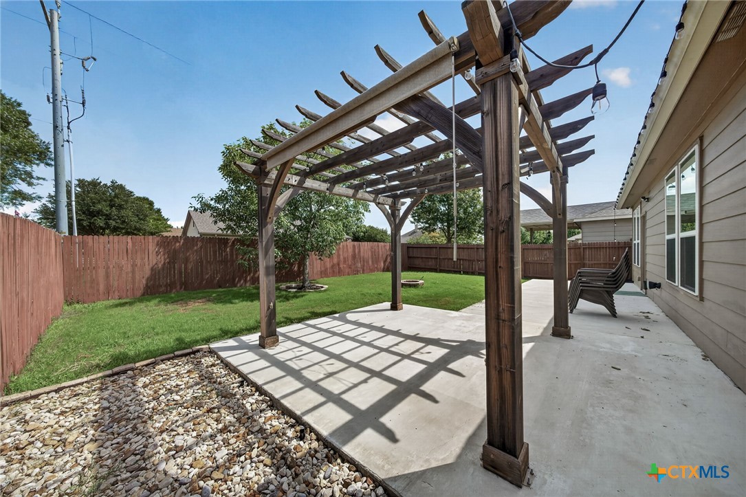 451 Rustic Willow Schertz, TX 78154 - Photo 27 of 31