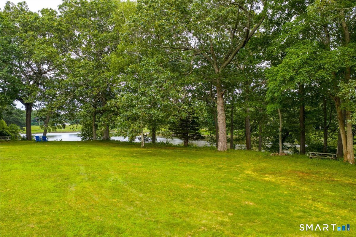 41 B River Road Essex, CT 06426 - Photo 11 of 15