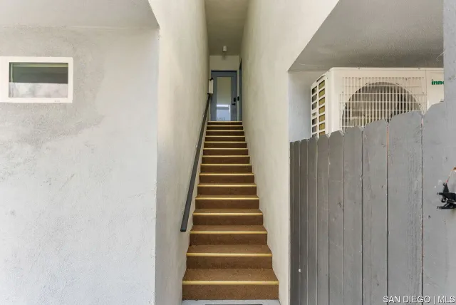 $2,650 | 4455 Illinois Street, Unit B, San Diego, CA 92116