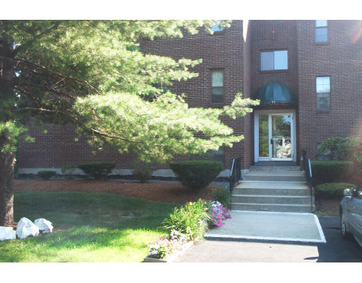 11 Riverside Avenue, Unit 205 Danvers, MA 01923 - Photo 1 of 1 Gallery Image 1