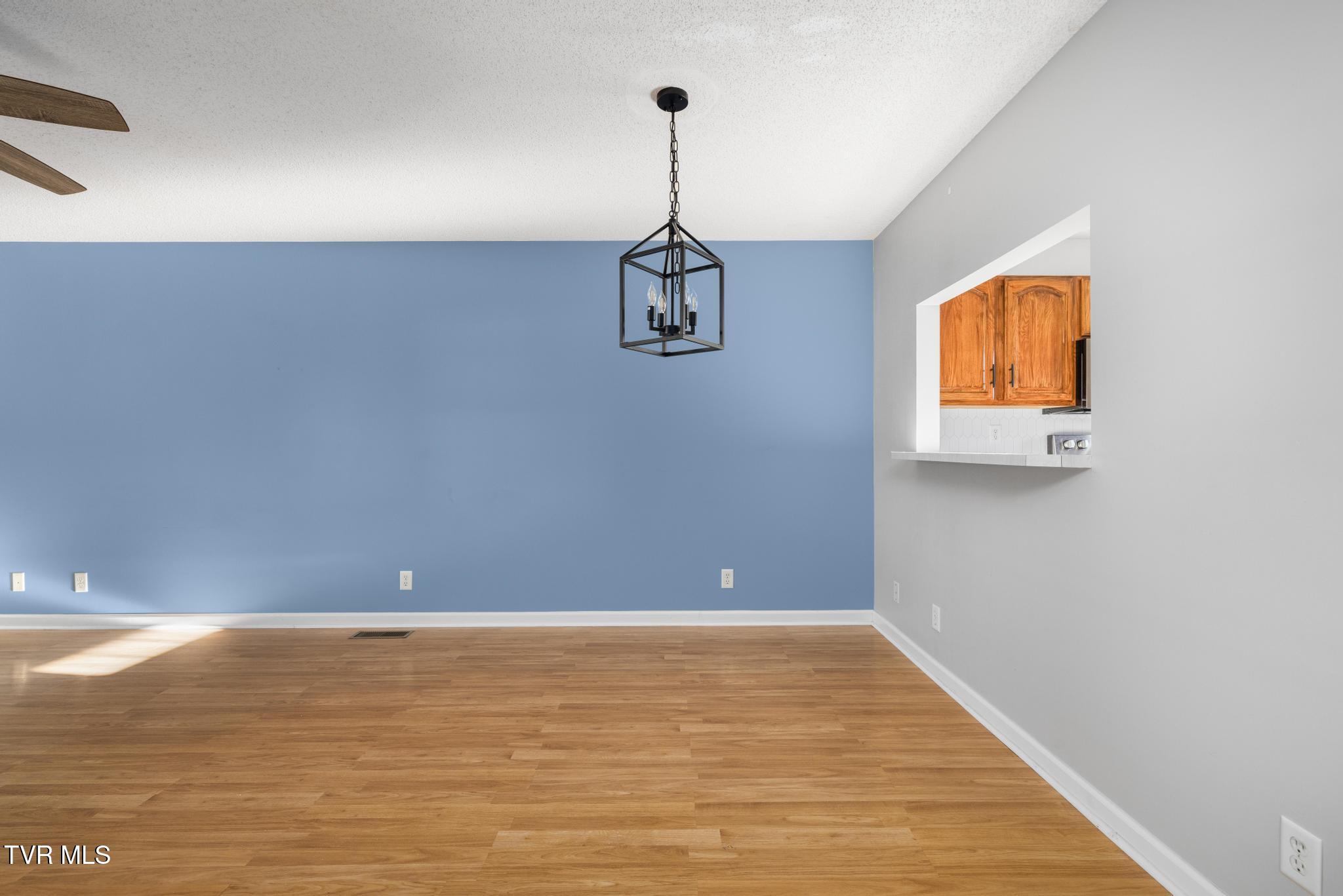 152 Gray Station Road Johnson City, TN 37615 - Photo 11 of 30 IMG_4565