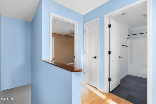 $1,650 | 152 Gray Station Road, Johnson City, TN 37615