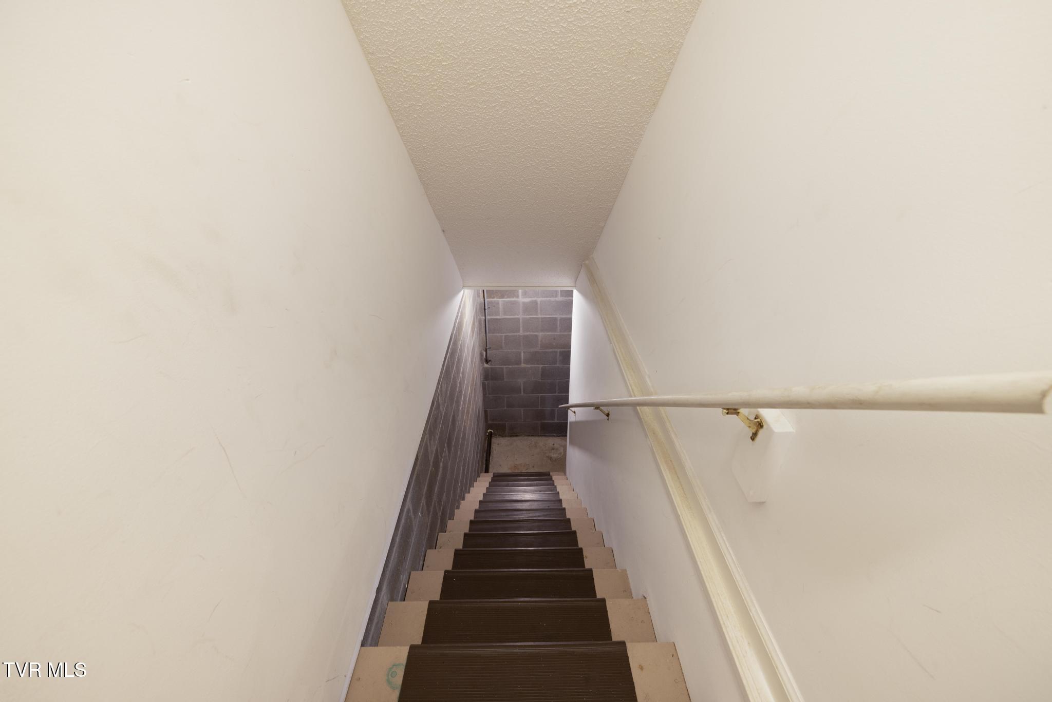 152 Gray Station Road Johnson City, TN 37615 - Photo 24 of 30 IMG_4654