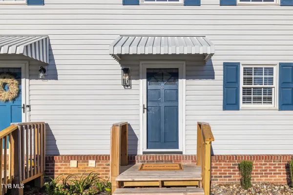 $1,575 | 152 Gray Station Road, Johnson City, TN 37615