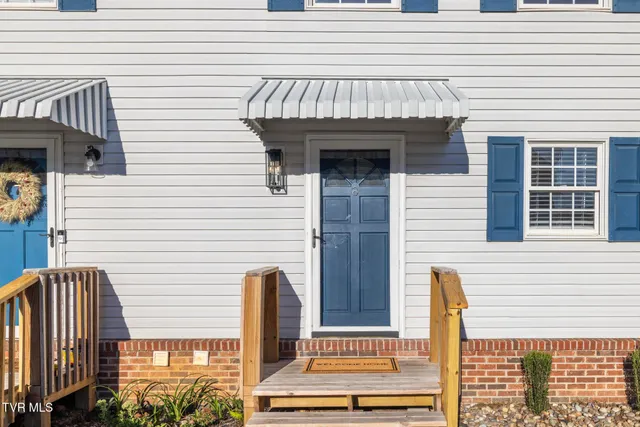 $1,650 | 152 Gray Station Road, Johnson City, TN 37615