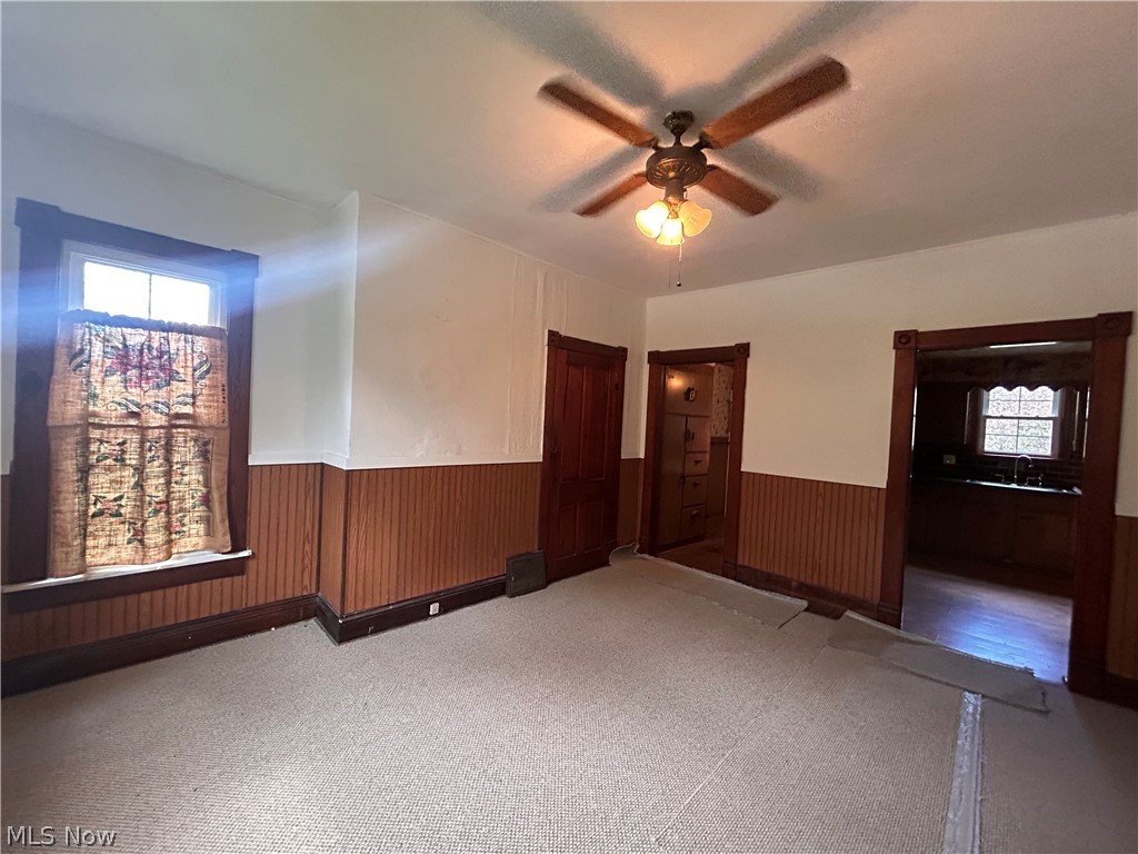 26057 Cadiz Road Freeport, OH 43973 - Photo 12 of 24 dining room