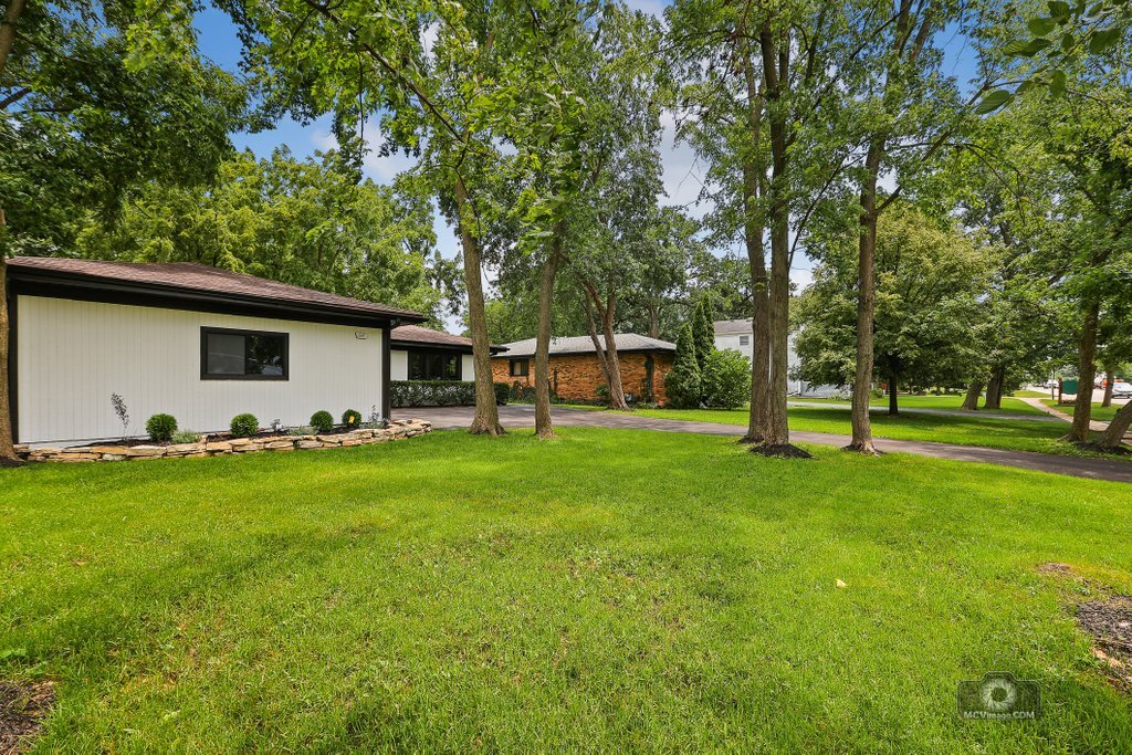 20023 Wolf Road Mokena, IL 60448 - Photo 37 of 43