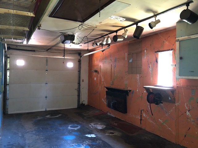 10 Winrock Road Montgomery, IL 60538 - Photo 19 of 19 a view of room with wooden floor