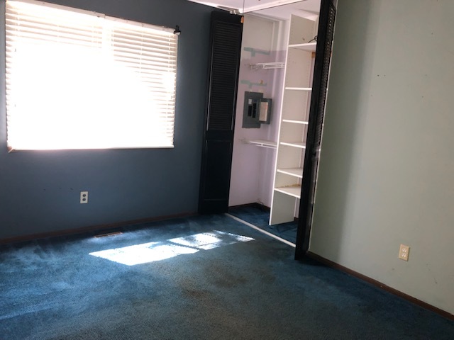 10 Winrock Road Montgomery, IL 60538 - Photo 10 of 19 an empty room with windows
