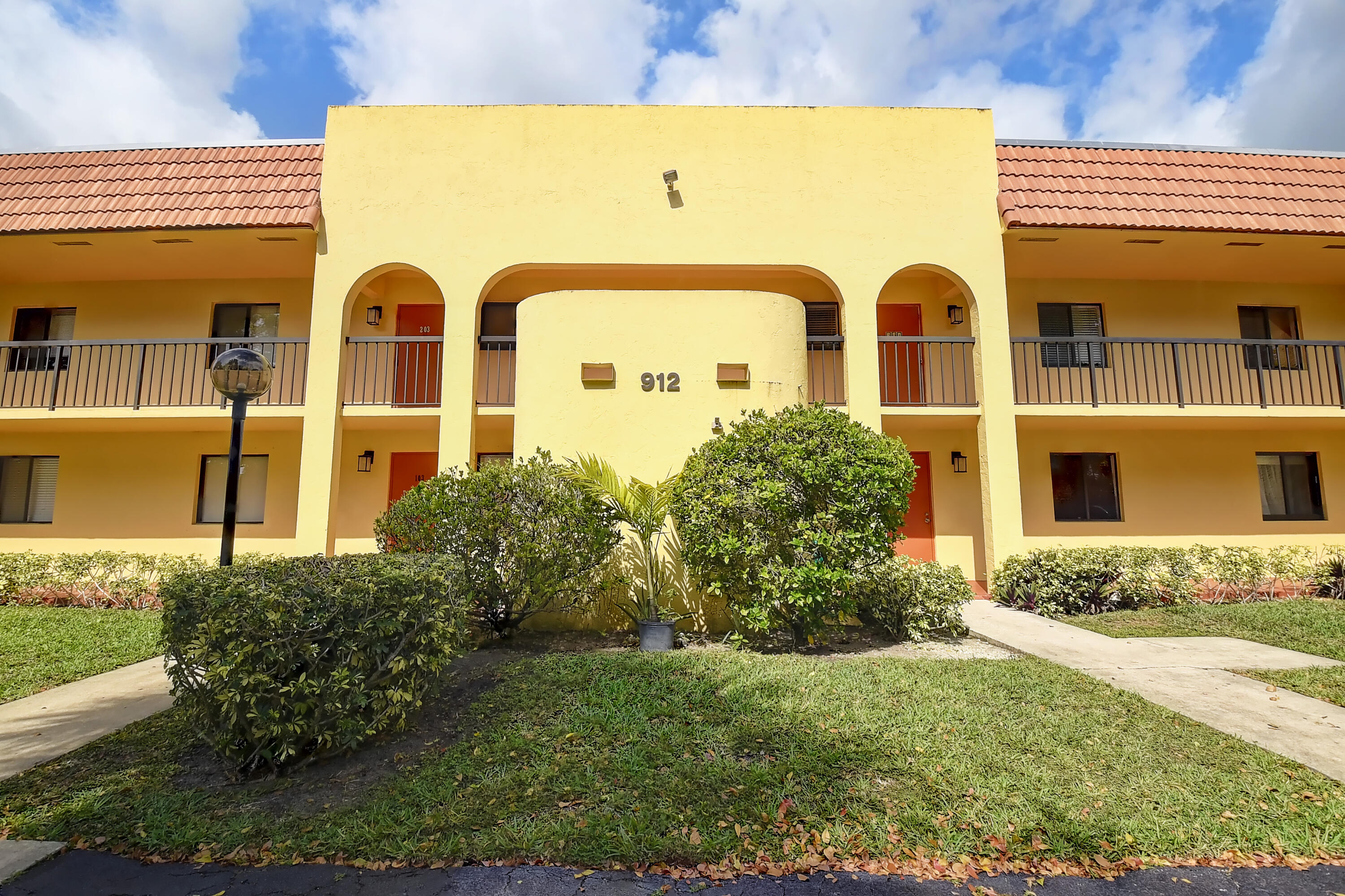 912 Southwest 9th St Circle, Unit 106 Boca Raton, FL 33486 - Photo 1 of 22 01_1 (1)