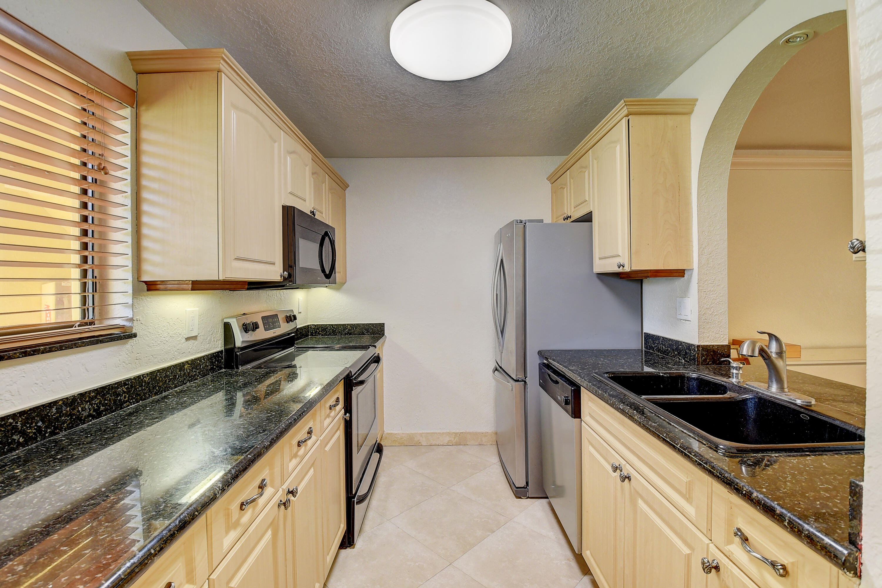 912 Southwest 9th St Circle, Unit 106 Boca Raton, FL 33486 - Photo 4 of 22 10_1 (10)