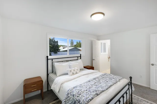 $399,999 | 10904 East 9th Avenue, Spokane Valley, WA 99206