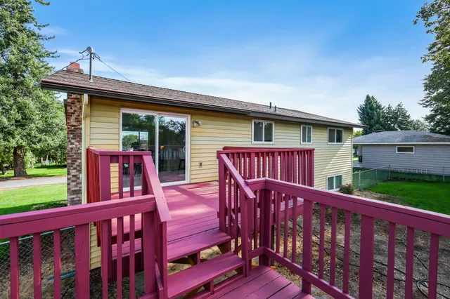 $399,999 | 10904 East 9th Avenue, Spokane Valley, WA 99206