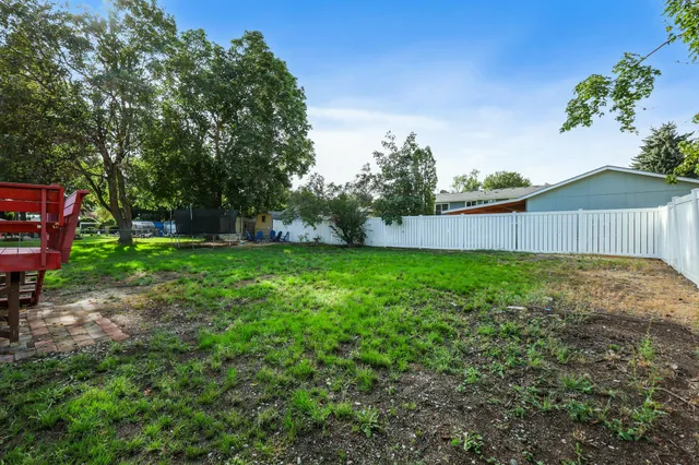 $399,999 | 10904 East 9th Avenue, Spokane Valley, WA 99206