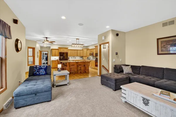 $775,000 | N9181 Cardinal Crest Lane, New Glarus, WI 53574