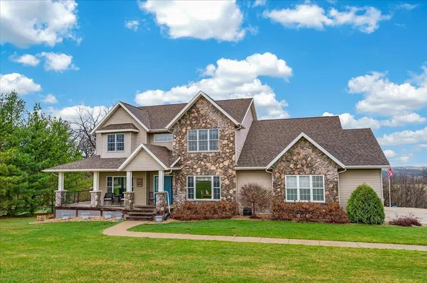 $775,000 | N9181 Cardinal Crest Lane, New Glarus, WI 53574