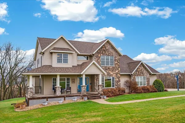 $775,000 | N9181 Cardinal Crest Lane, New Glarus, WI 53574