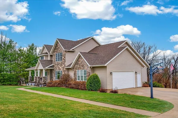 $775,000 | N9181 Cardinal Crest Lane, New Glarus, WI 53574