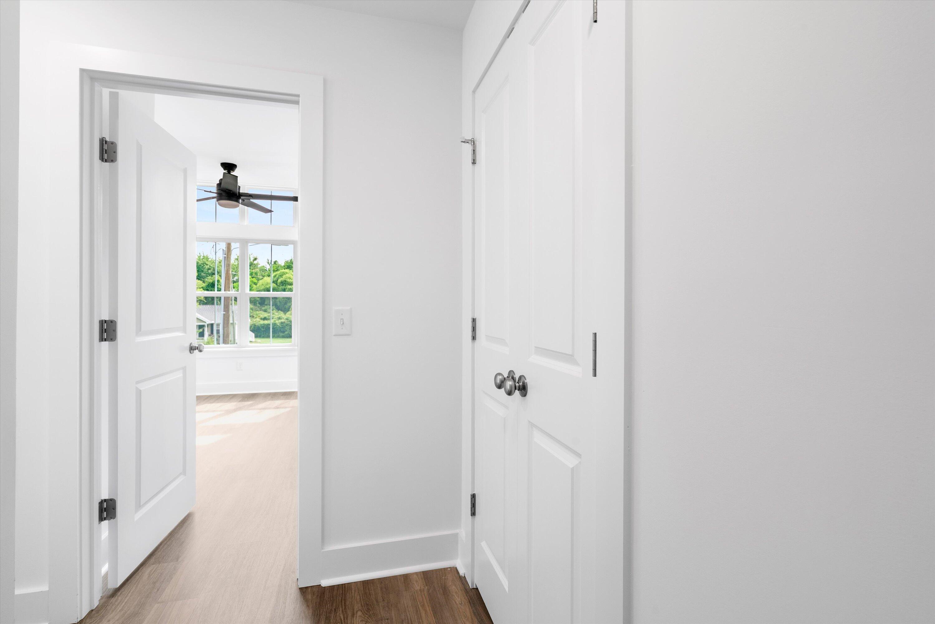 1076 Williams Road Charleston, SC 29412 - Photo 27 of 42 31-SNY09651_1