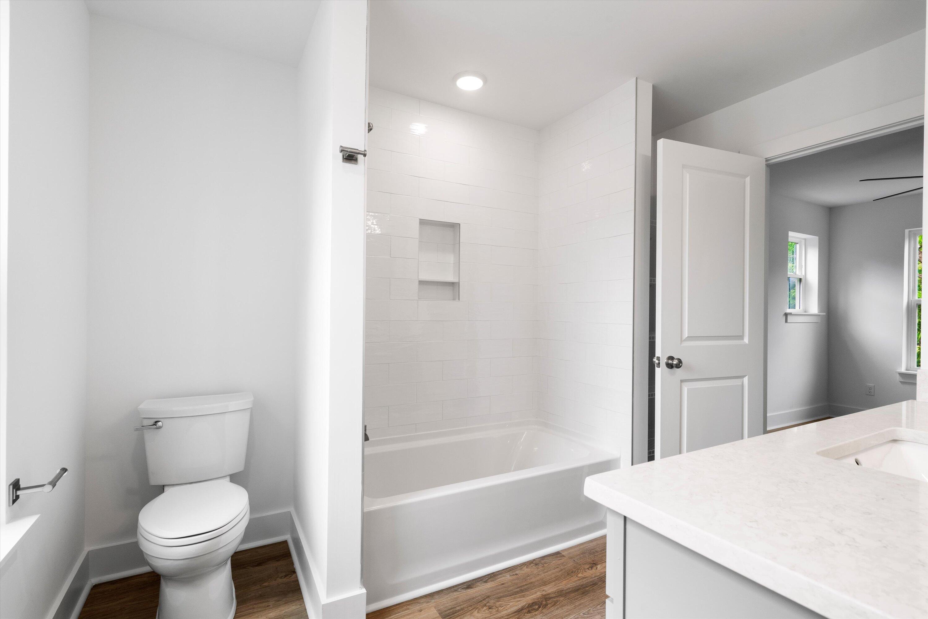 1076 Williams Road Charleston, SC 29412 - Photo 31 of 42 35-SNY09633_1