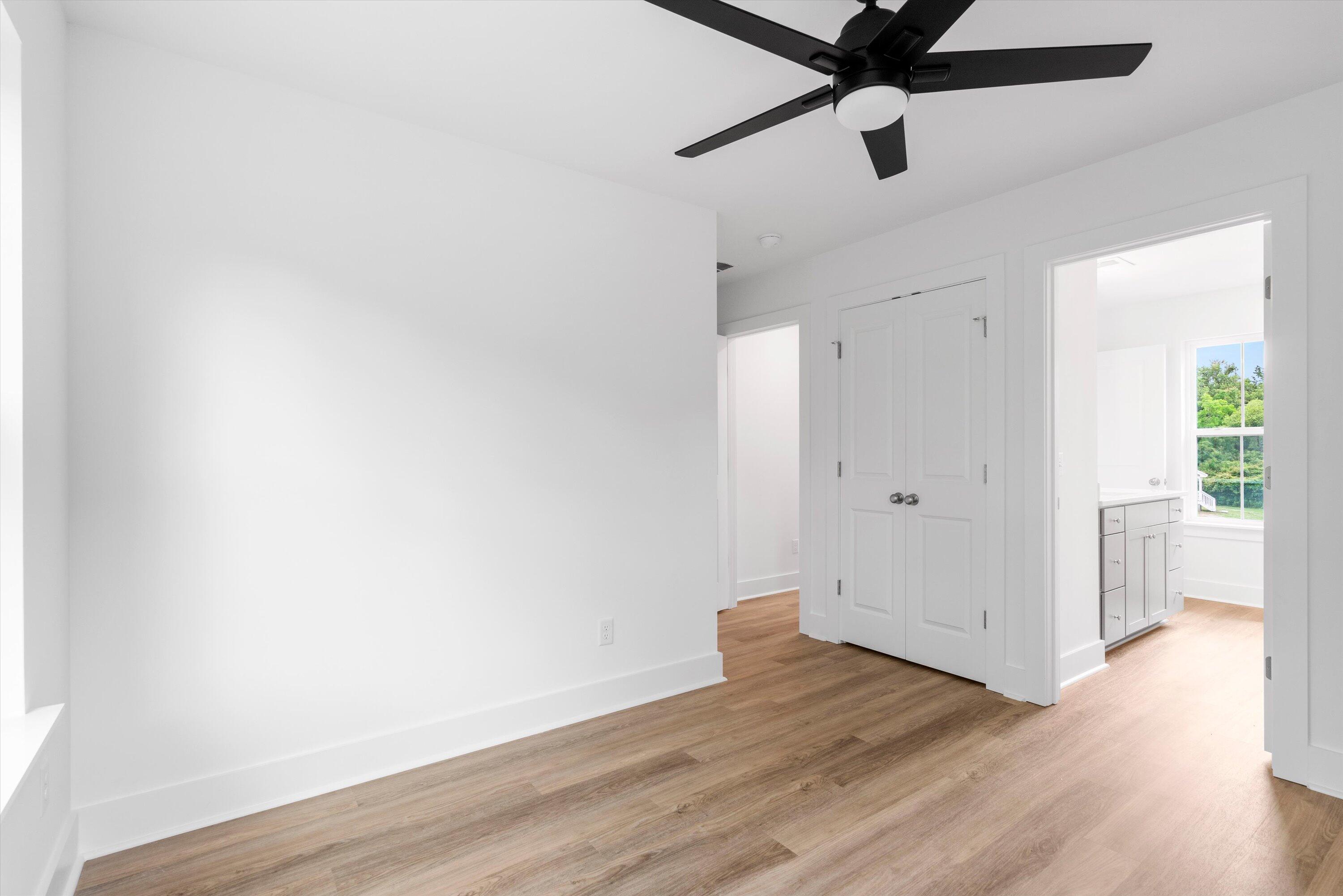 1076 Williams Road Charleston, SC 29412 - Photo 32 of 42 36-SNY09648_1