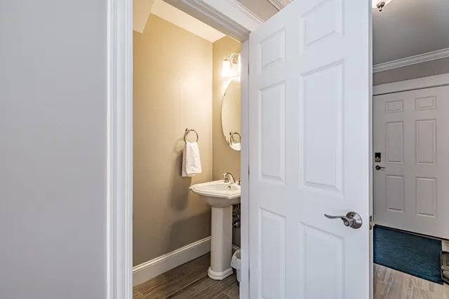 $699,999 | 11 Osprey Terrace, Unit 11, Portland, ME 04103