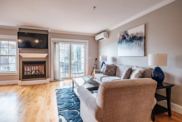 $699,000 | 11 Osprey Terrace, Unit 11, Portland, ME 04103