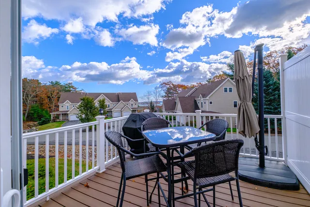 $699,000 | 11 Osprey Terrace, Unit 11, Portland, ME 04103