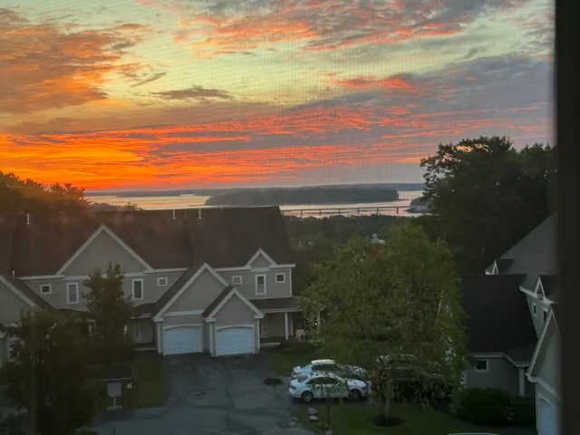 $699,000 | 11 Osprey Terrace, Unit 11, Portland, ME 04103