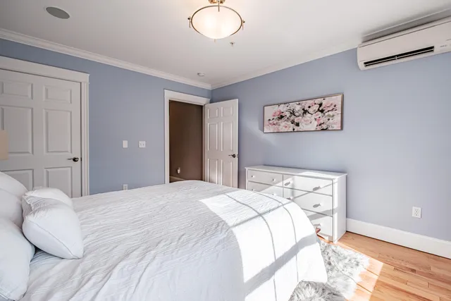 $699,999 | 11 Osprey Terrace, Unit 11, Portland, ME 04103