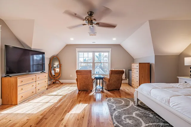 $699,000 | 11 Osprey Terrace, Unit 11, Portland, ME 04103