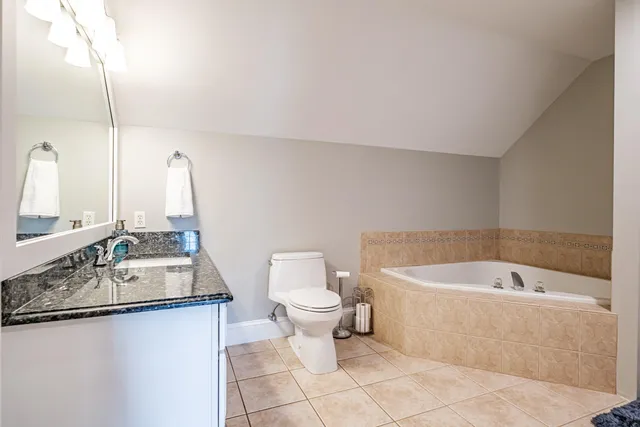 $699,000 | 11 Osprey Terrace, Unit 11, Portland, ME 04103