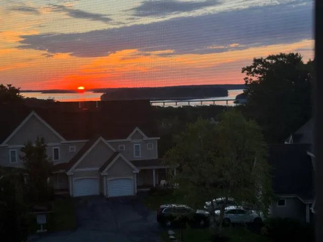 $699,000 | 11 Osprey Terrace, Unit 11, Portland, ME 04103