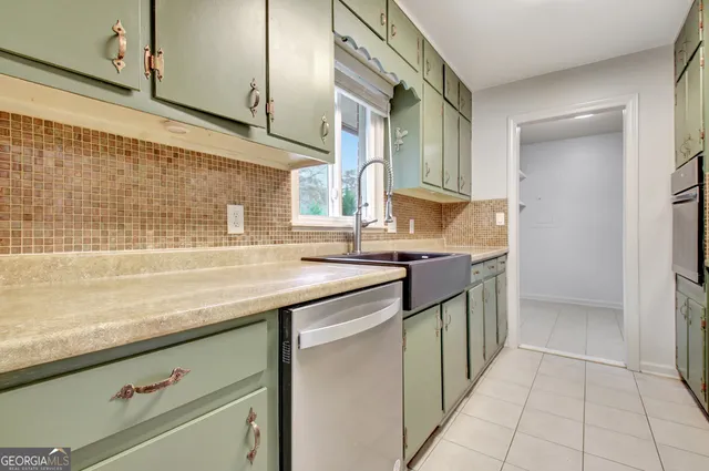 $2,000 | 500 Circle Drive, Fayetteville, GA 30214