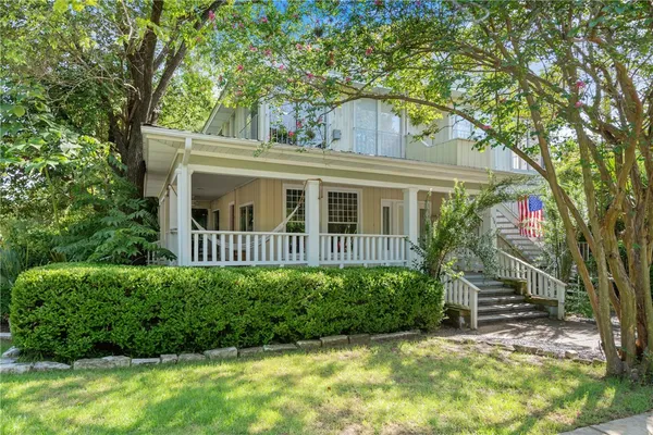 $1,825 | 1501 West 9th Street, Unit D, Austin, TX 78703