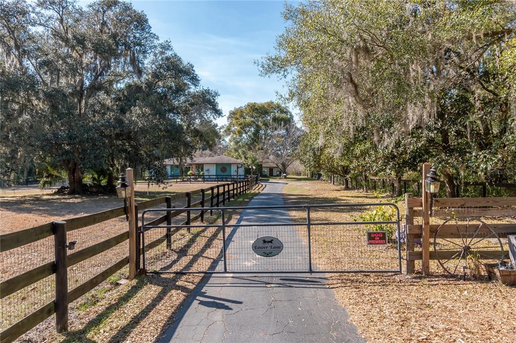 26 Wood Ridge Drive Ocala, FL 34482 - Photo 3 of 54