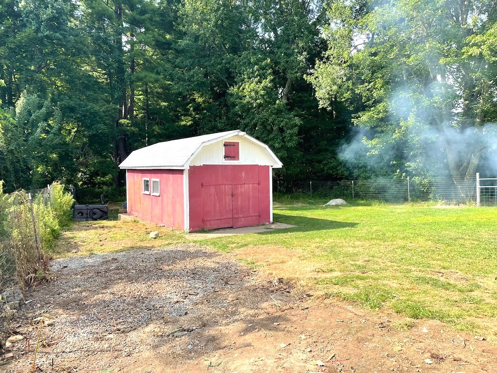 423 Fairview Avenue Coventry, RI 02816 - Photo 22 of 23