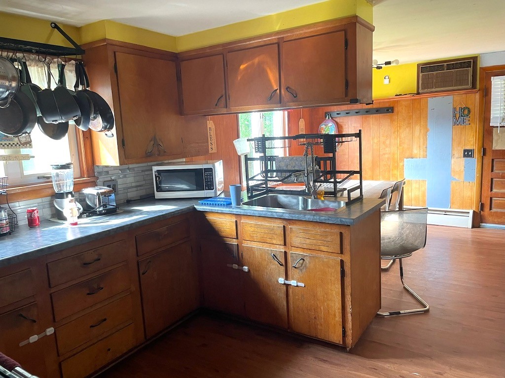 423 Fairview Avenue Coventry, RI 02816 - Photo 6 of 23